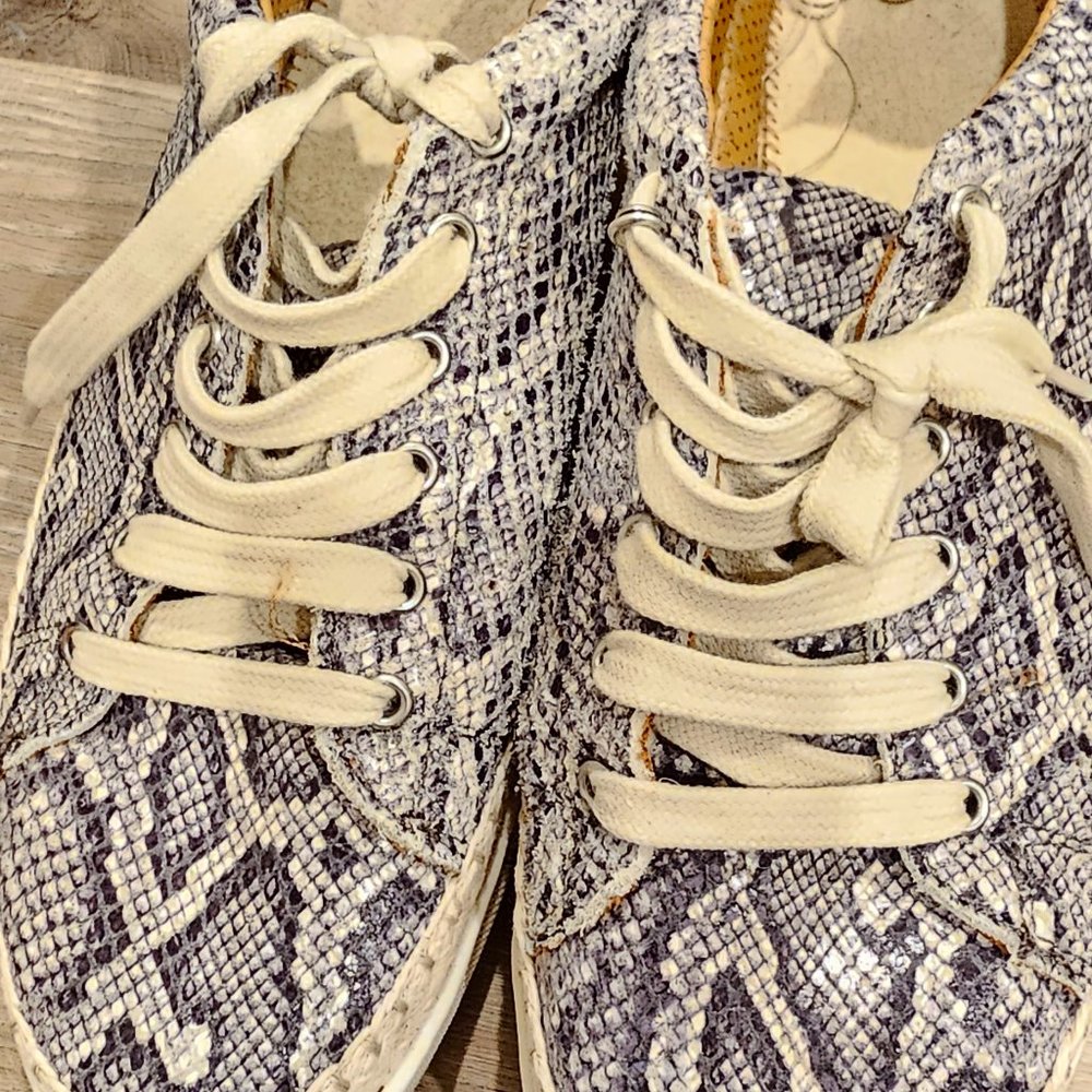 Flexx used few times missing the pads Size 9US